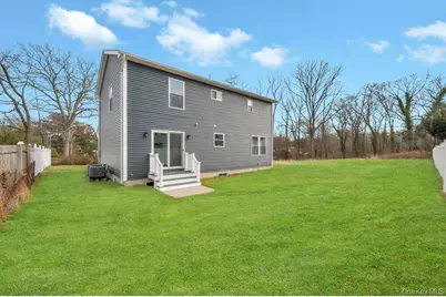 42 Volta Drive, Deer Park, NY 11729 - Photo 38