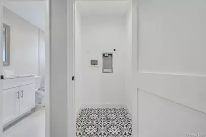 42 Volta Drive, Deer Park, NY 11729 - Photo 28