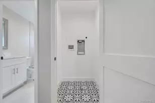 42 Volta Dr, Deer Park, NY 11729 - Photo 28