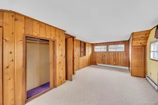 10 Grape Ln, Hicksville, NY 11801 - Photo 22