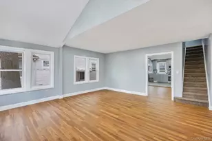 17 Sapir St, Valley Stream, NY 11580 - Photo 4