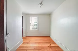 31 Wilson Blvd, Poughkeepsie, NY 12603 - Photo 16