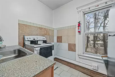 10518 171st Place, Jamaica, NY 11433 - Photo 26