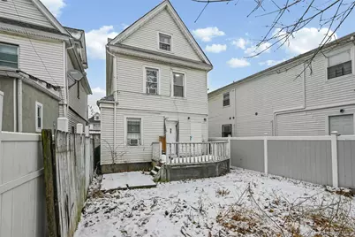 10518 171st Place, Jamaica, NY 11433 - Photo 2