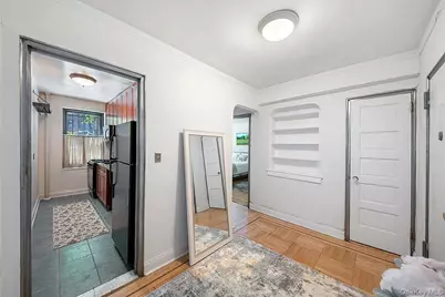 303 E 37th Street #1D, New York, NY 10016 - Photo 4