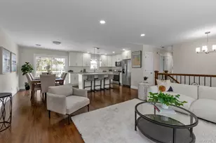 3 Jayne Ave, Melville, NY 11747 - Photo 4