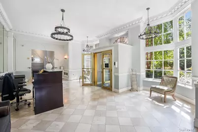 69-40 Yellowstone Boulevard #108, Forest Hills, NY 11375 - Photo 2