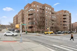 69-40 Yellowstone Blvd, Forest Hills, NY 11375 - Photo 24