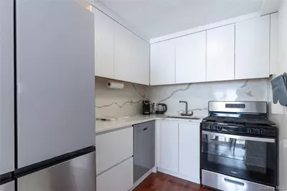 16 Lake Street #6G, White Plains, NY 10603 - Photo 8