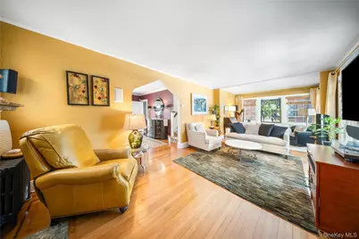 27-25 168th Street, Flushing, NY 11358 - Photo 4