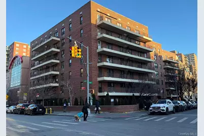 13710 Franklin Avenue #L2, Flushing, NY 11355 - Photo 2