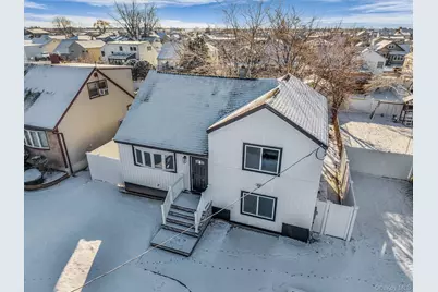 39 Layton Street, Freeport, NY 11520 - Photo 2