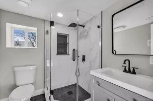 39 Layton St, Freeport, NY 11520 - Photo 30