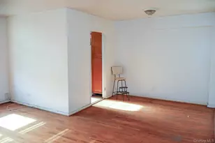 1332 Metropolitan Ave, Bronx, NY 10462 - Photo 8