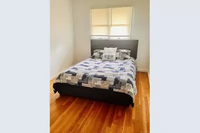 310 Southwood Circle, Syosset, NY 11791 - Photo 12