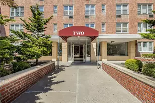 2 Sadore Ln, Yonkers, NY 10710 - Photo 2