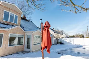 2155 Salisbury Park Dr, Westbury, NY 11590 - Photo 26