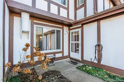 52 Briar Hill Court, Middle Island, NY 11953 - Photo 2