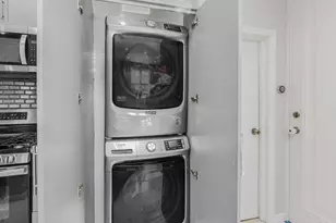 146-84 182nd St, Springfield Gardens, NY 11413 - Photo 14