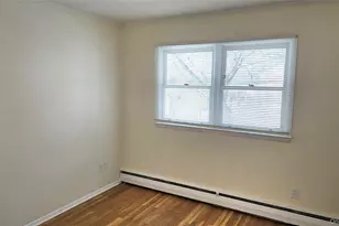 1 Elvira Ct, Huntington, NY 11743 - Photo 16