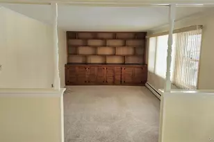 1 Elvira Ct, Huntington, NY 11743 - Photo 6