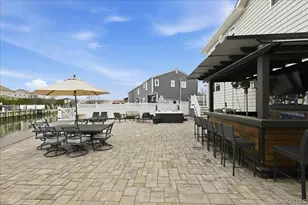 3 Neptune Pl, Massapequa, NY 11758 - Photo 40