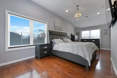 3 Neptune Place, Massapequa, NY 11758 - Photo 24