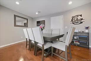 3 Neptune Pl, Massapequa, NY 11758 - Photo 16