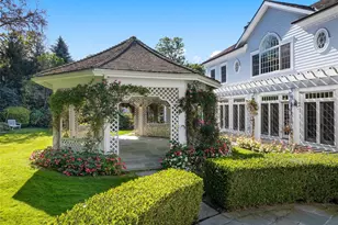 63 Premium Point, New Rochelle, NY 10801 - Photo 16