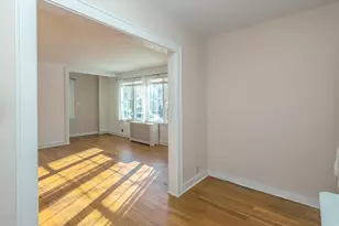 25 Princeton St, Williston Park, NY 11596 - Photo 8