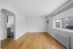 263-03 73rd Ave, Glen Oaks, NY 11004 - Photo 2