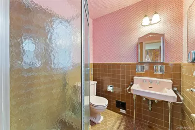 67 Atherstone Road, Scarsdale, NY 10583 - Photo 8