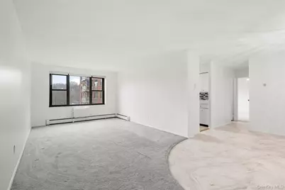 77 Carpenter Avenue #4T, Mount Kisco, NY 10549 - Photo 6