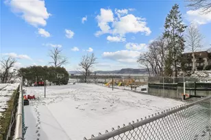 605 Kemeys Ave, Briarcliff Manor, NY 10510 - Photo 20