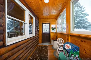 21 Old Town Rd, Beacon, NY 12508 - Photo 12