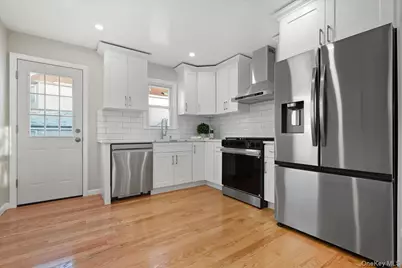 70 Nevada Street, Hicksville, NY 11801 - Photo 8