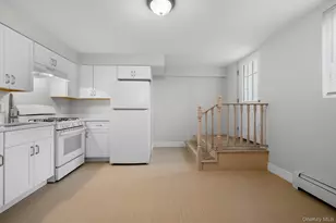 135 Beekman Ave, Sleepy Hollow, NY 10591 - Photo 4