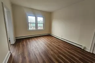 2 Somerset Ave, East Islip, NY 11730 - Photo 12