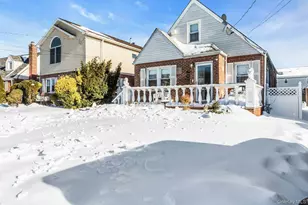 20 Law St, Valley Stream, NY 11580 - Photo 2