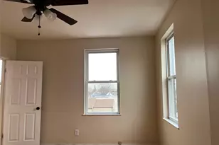 400 Jericho Tpke, New Hyde Park, NY 11040 - Photo 14