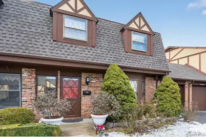 30 Summerfield Court #269, Deer Park, NY 11729 - Photo 1