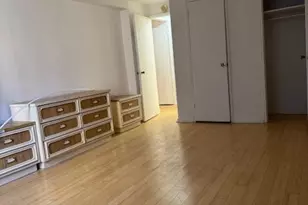 83-30 Vietor Ave, Elmhurst, NY 11373 - Photo 6