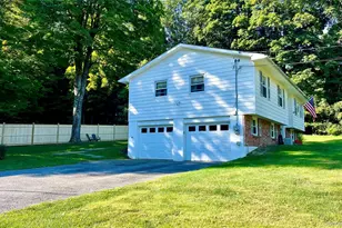 2 Garden Pl, Beacon, NY 12508 - Photo 4