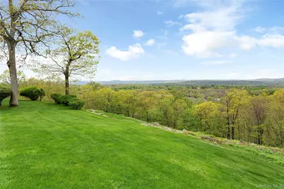 3483 Fenimore Avenue, Mohegan Lake, NY 10547 - Photo 6