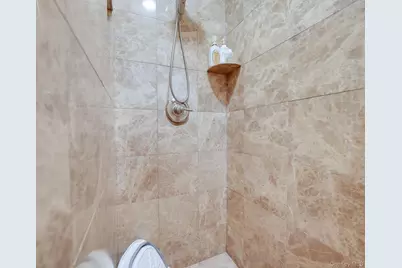 3483 Fenimore Avenue, Mohegan Lake, NY 10547 - Photo 16