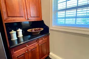 315 Robinson Ave, Patchogue, NY 11772 - Photo 4