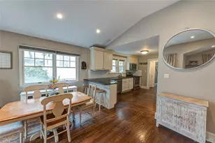 75 Bar Beach Rd, Port Washington, NY 11050 - Photo 14