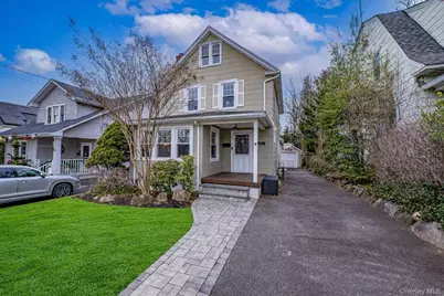 75 Bar Beach Road, Port Washington, NY 11050 - Photo 1