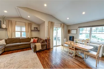 75 Bar Beach Road, Port Washington, NY 11050 - Photo 12