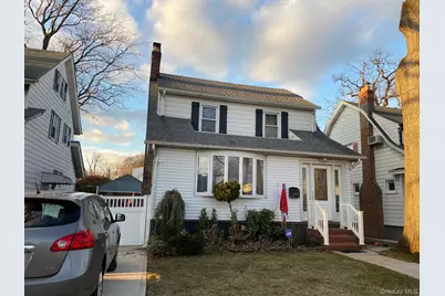 23735 93rd Avenue, Bellerose, NY 11426 - Photo 2